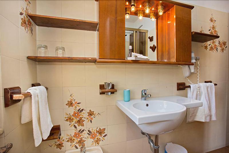 Hotel Lo Squalo Grottammare Ngoại thất bức ảnh