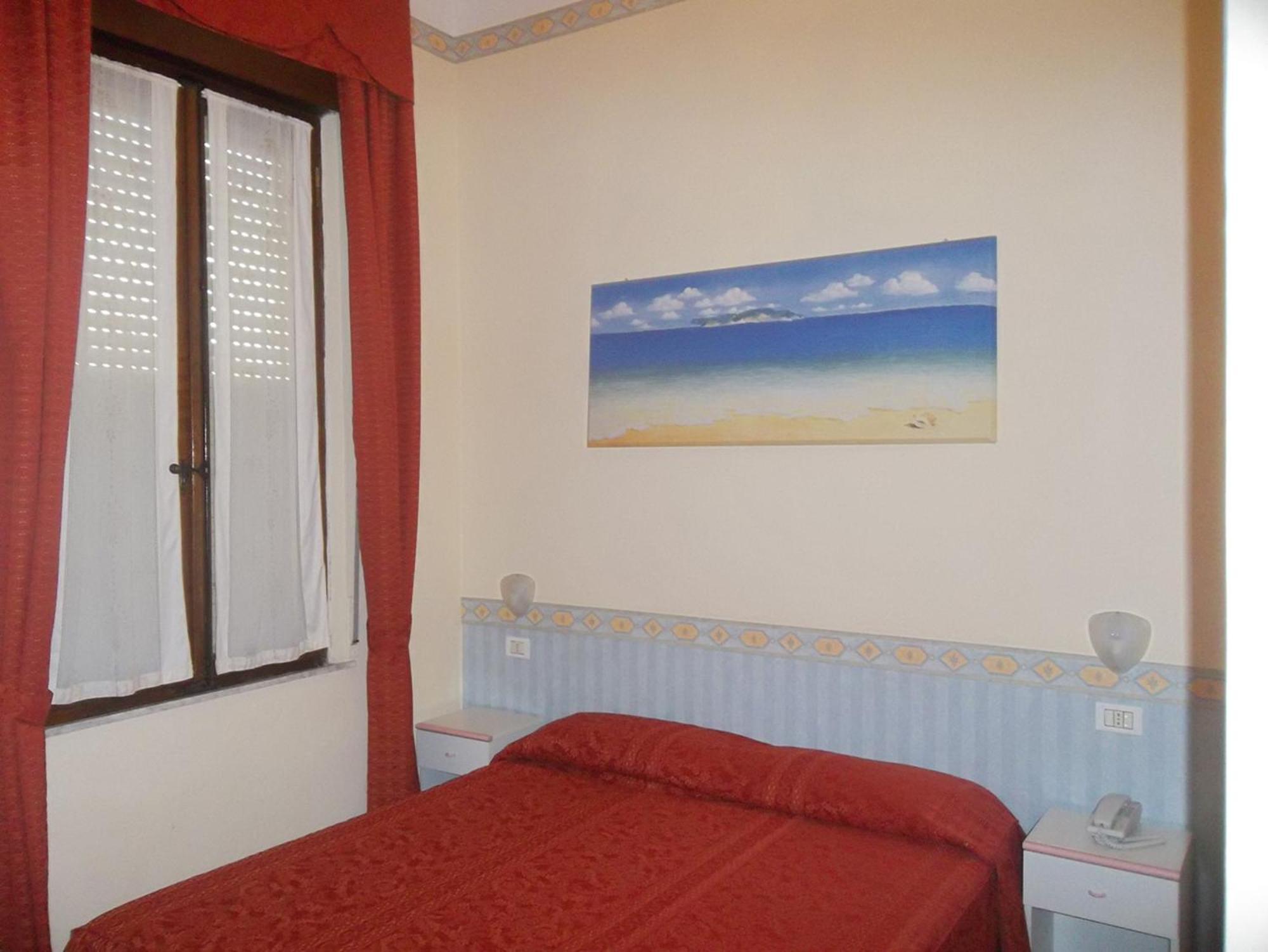 Hotel Lo Squalo Grottammare Phòng bức ảnh