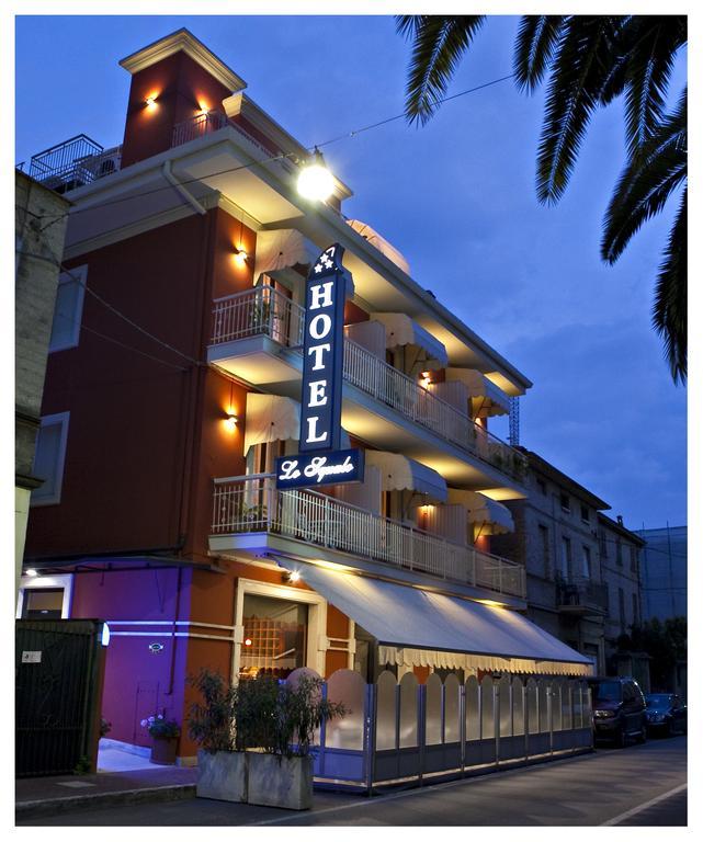 Hotel Lo Squalo Grottammare Ngoại thất bức ảnh